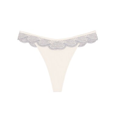 Kelnaitės Triumph Comfort Glam String 00GZ Kelnaitės Triumph Comfort Glam String 00GZ