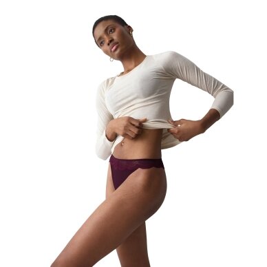 Kelnaitės Triumph Comfort Glam String 7291 4