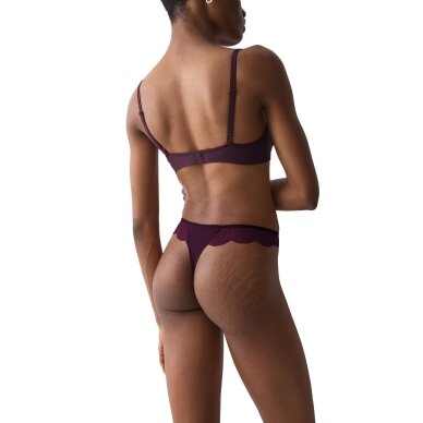 Kelnaitės Triumph Comfort Glam String 7291 3 Kelnaitės Triumph Comfort Glam String 7291 3